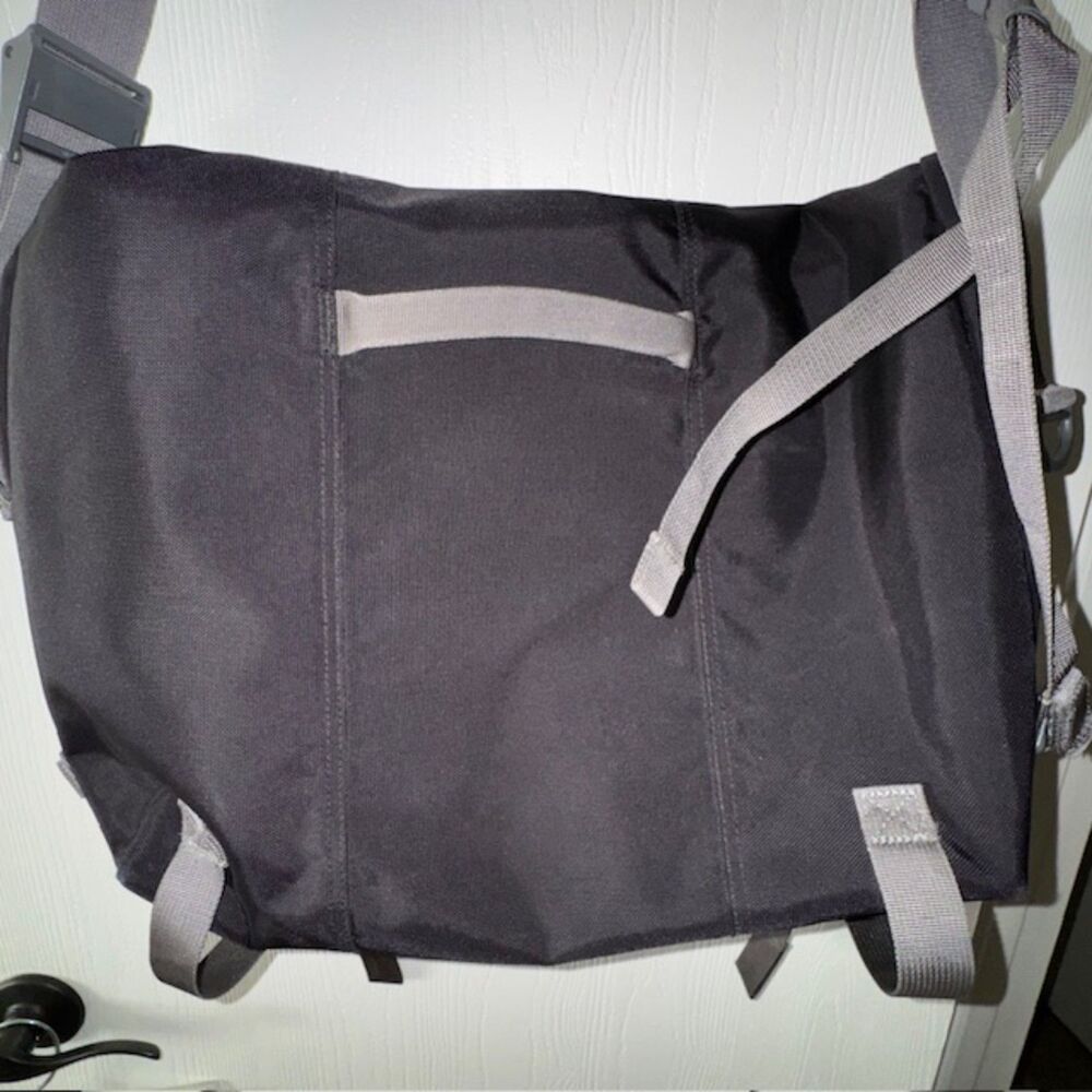 Timbuk2 San Francisco Messenger Bag - Picture 8 of 9